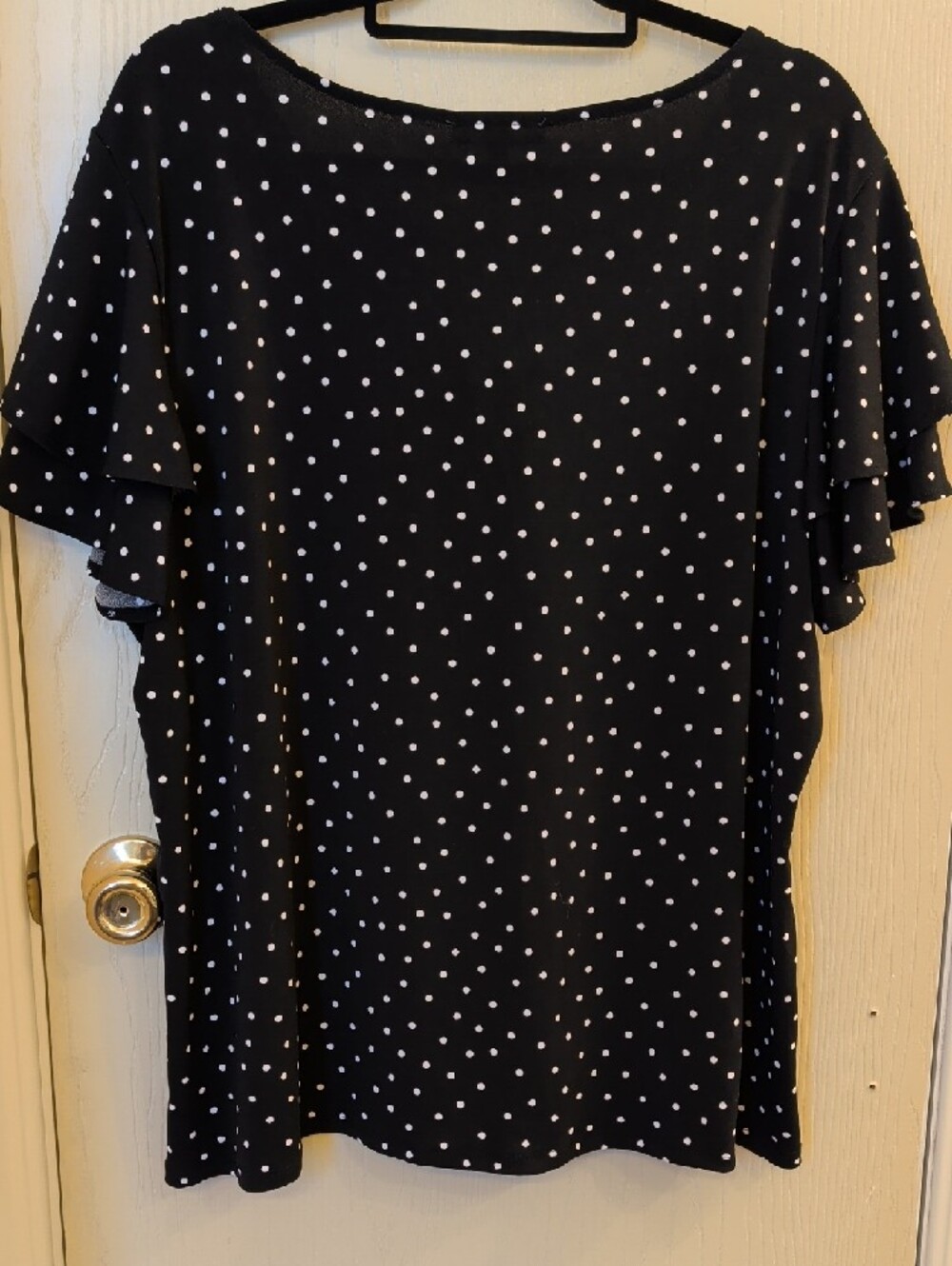 NWT Adrianna Papell Black Polka Dot Blouse Womens 3X Plus Flutter Sleeve Stretch - Picture 3 of 9
